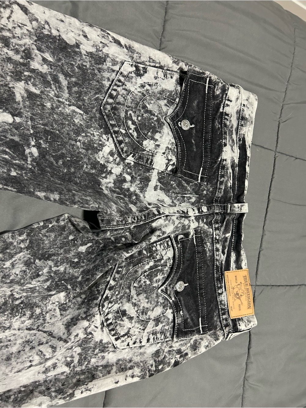 Men’s True Religion Acid Straight Wash Gray & Black Jeans Stylish Denim 38 x 34 - Picture 10 of 11
